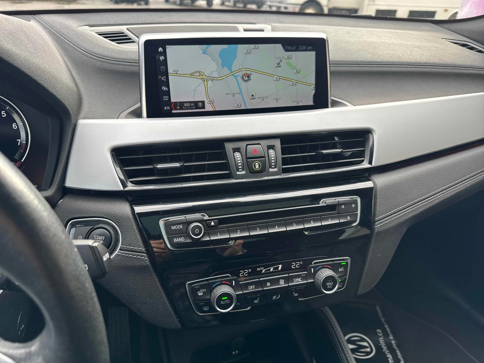 BMW X2 * xDrive28i * CARFAX * ПОДГРЕВИ * PANO * CARPLAY - изображение 9