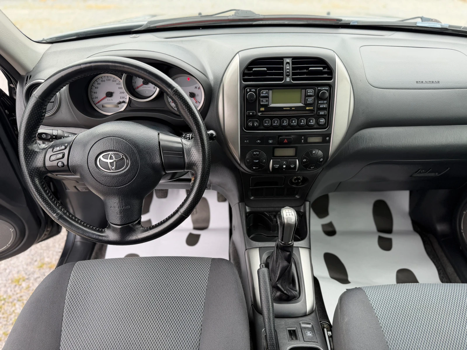 Toyota Rav4 2.0i* GPL/ГАЗ, снимка 7 - Автомобили и джипове - 54485634