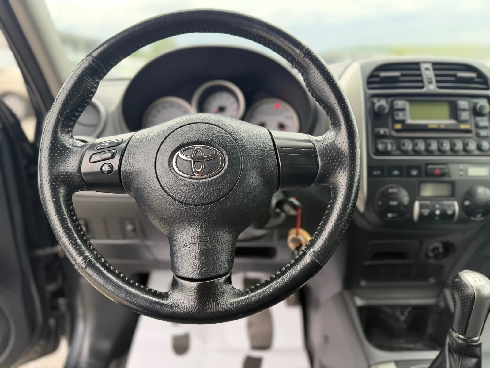 Toyota Rav4 2.0i* GPL/ГАЗ, снимка 8 - Автомобили и джипове - 54485634