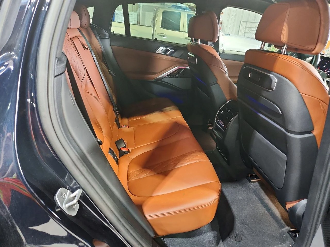 BMW X6 4.4l M60I, снимка 11 - Автомобили и джипове - 54557150