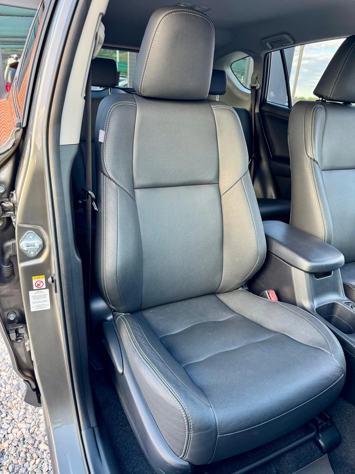 Toyota Rav4 2.0D-4D::Executive::1 собственик, снимка 12 - Автомобили и джипове - 54611263