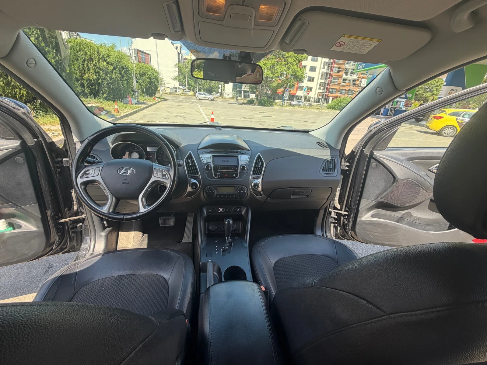 Hyundai IX35, снимка 8 - Автомобили и джипове - 54734529