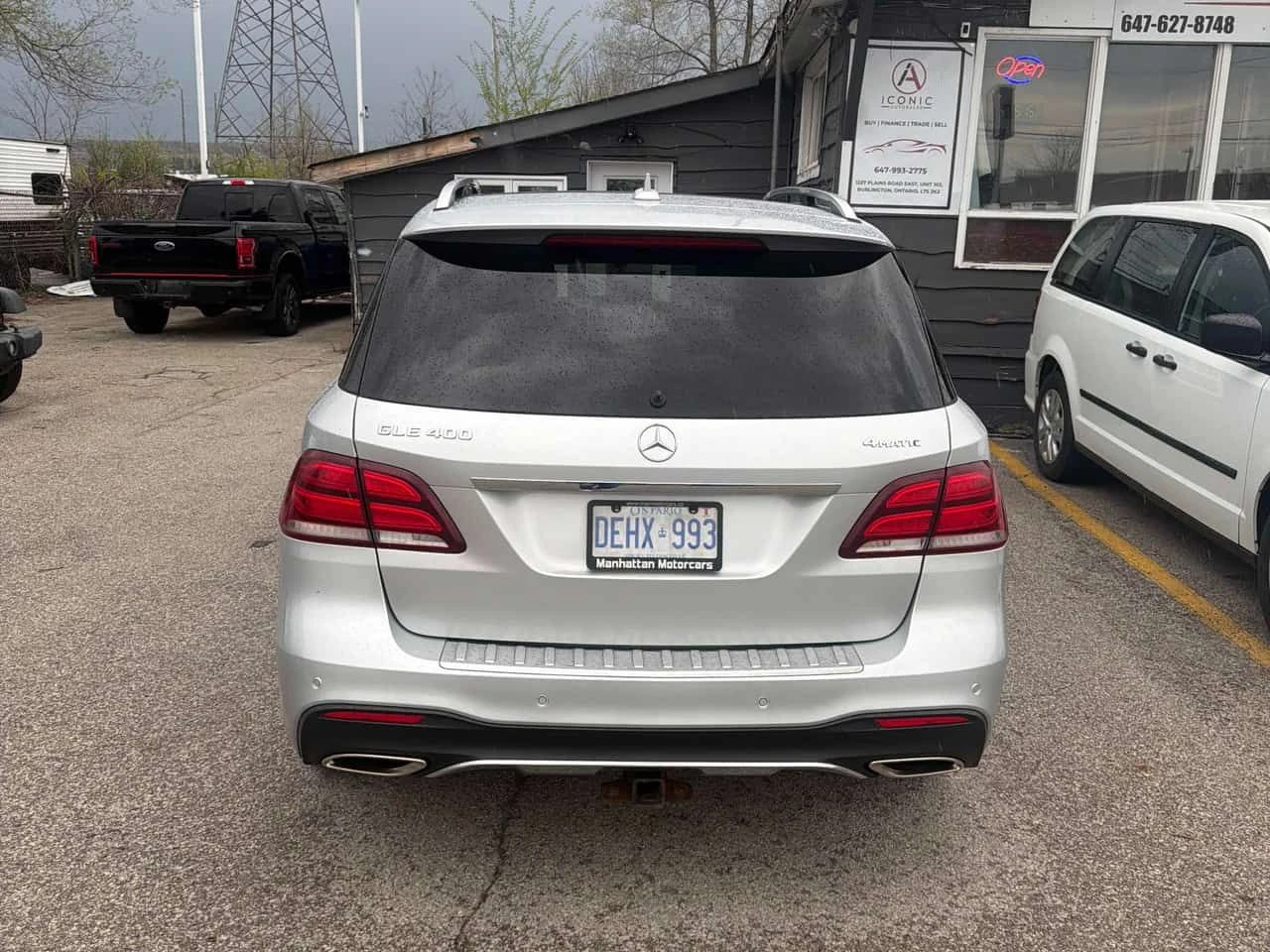 Mercedes-Benz GLE 400  | DISTRONIC | 360 |  PANO | ДВА КЛЮЧА , снимка 4 - Автомобили и джипове - 54736792