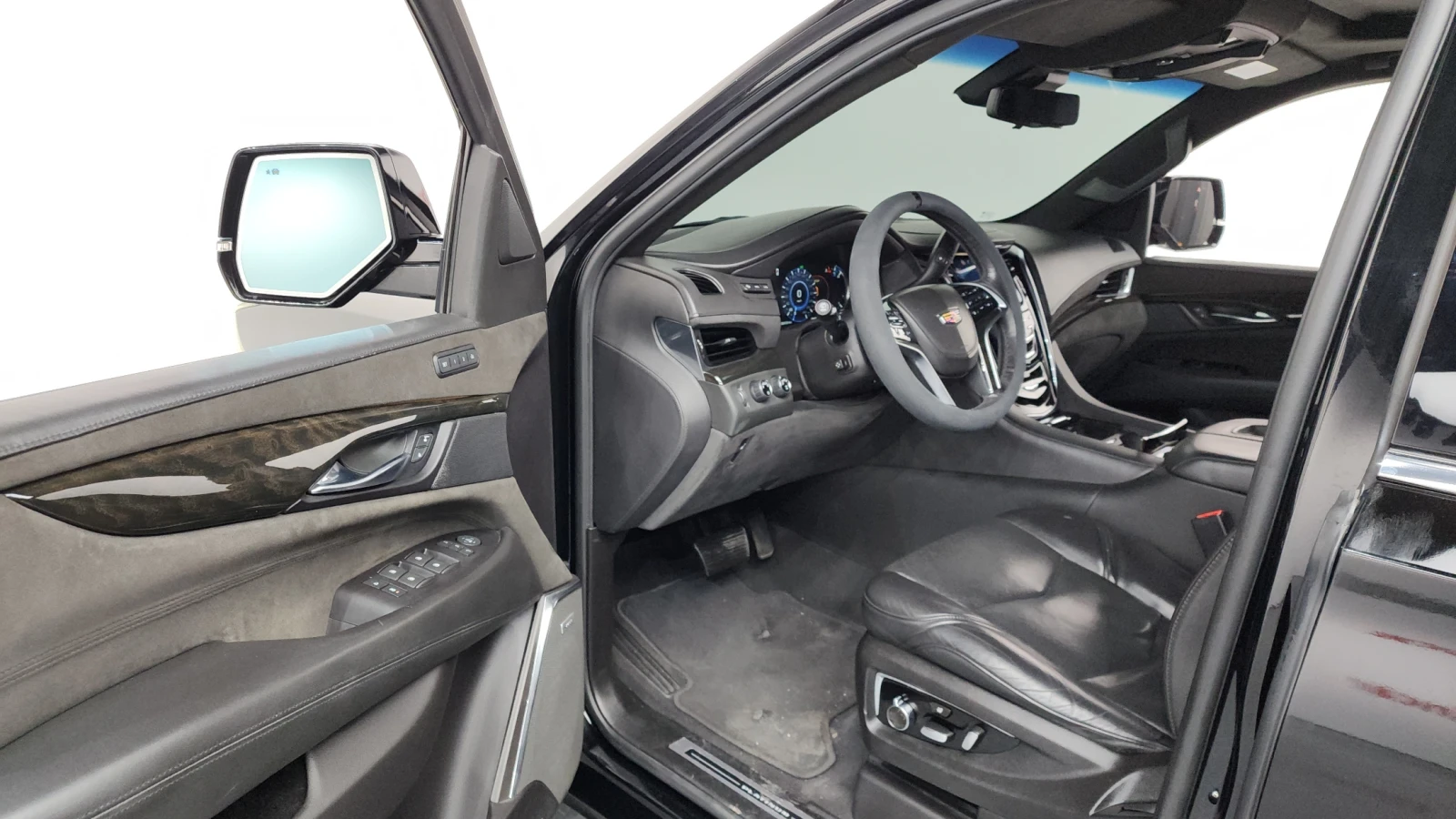 Cadillac Escalade 6.2 ESV* ЕЛ. БАГАЖНИК* ОБДУХВАНЕ* 360* HUD* КРАЙНА, снимка 10 - Автомобили и джипове - 55367088
