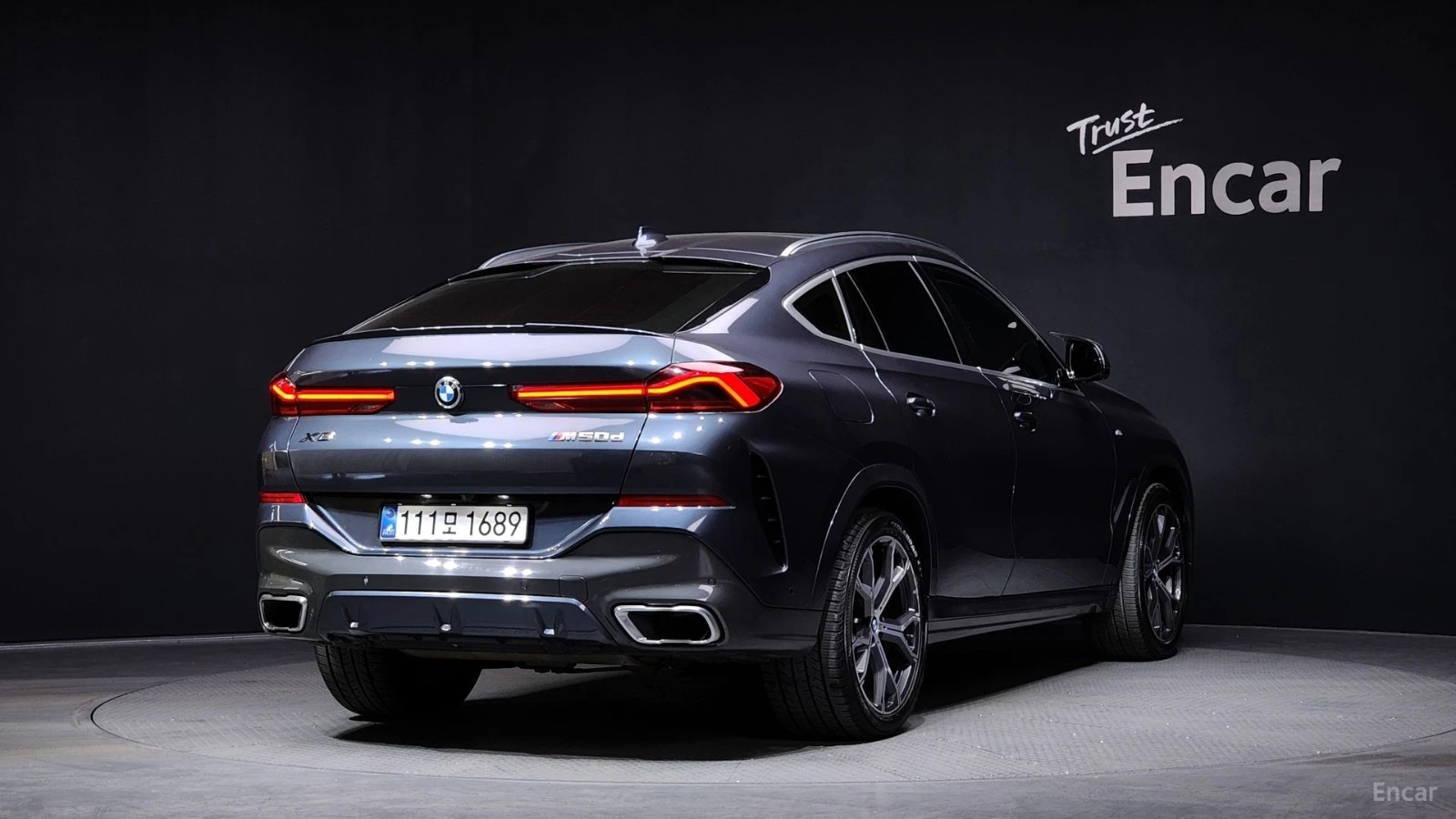 BMW X6 M* ОБДУХВАНЕ* ПОДГРЕВ* 360 КАМЕРА* HEADUP* PANO, снимка 2 - Автомобили и джипове - 55615465