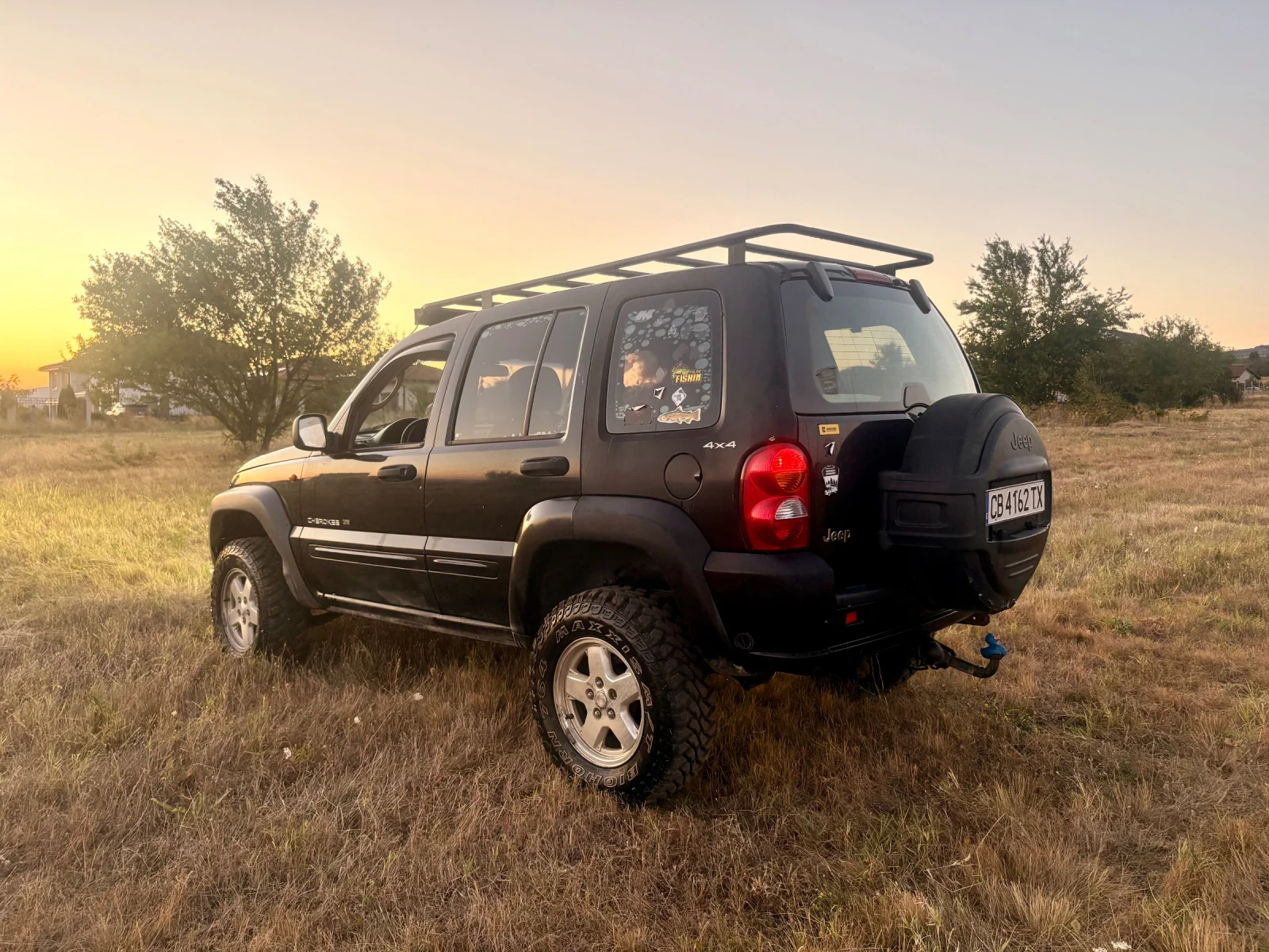 Jeep Cherokee Limited 3.7, снимка 7 - Автомобили и джипове - 55683616