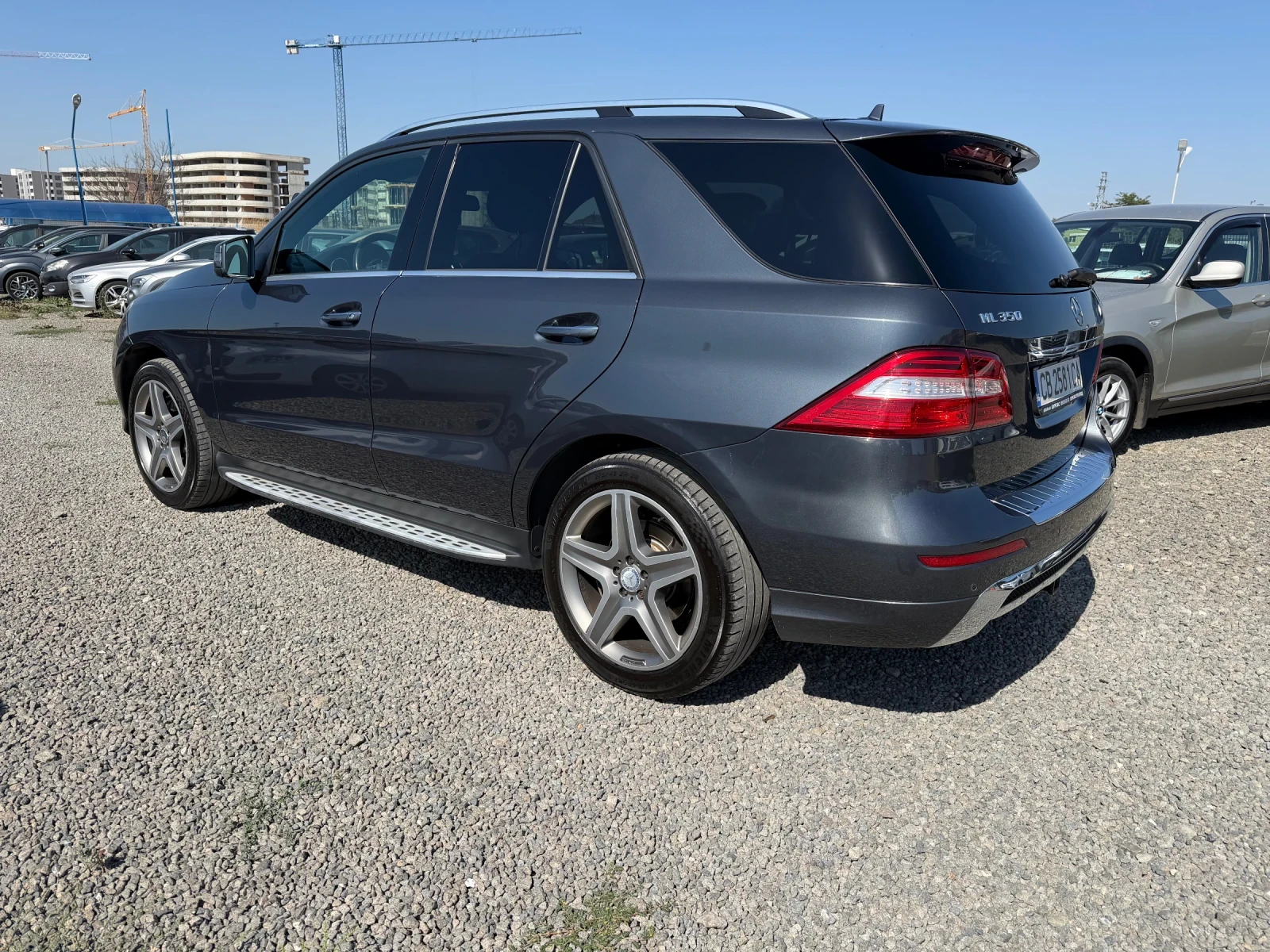 Mercedes-Benz ML 350 4Matik/AMG-Line/Harman Kardon/360/Distronik/PАНОРА, снимка 4 - Автомобили и джипове - 55884893
