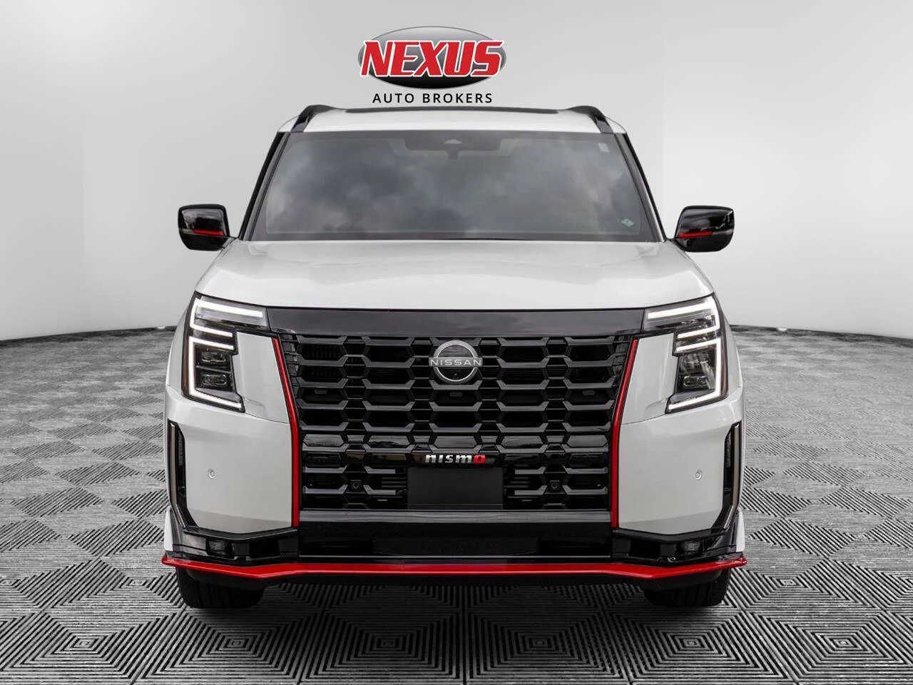 Nissan Armada NISMO 4x4, снимка 4 - Автомобили и джипове - 55907570