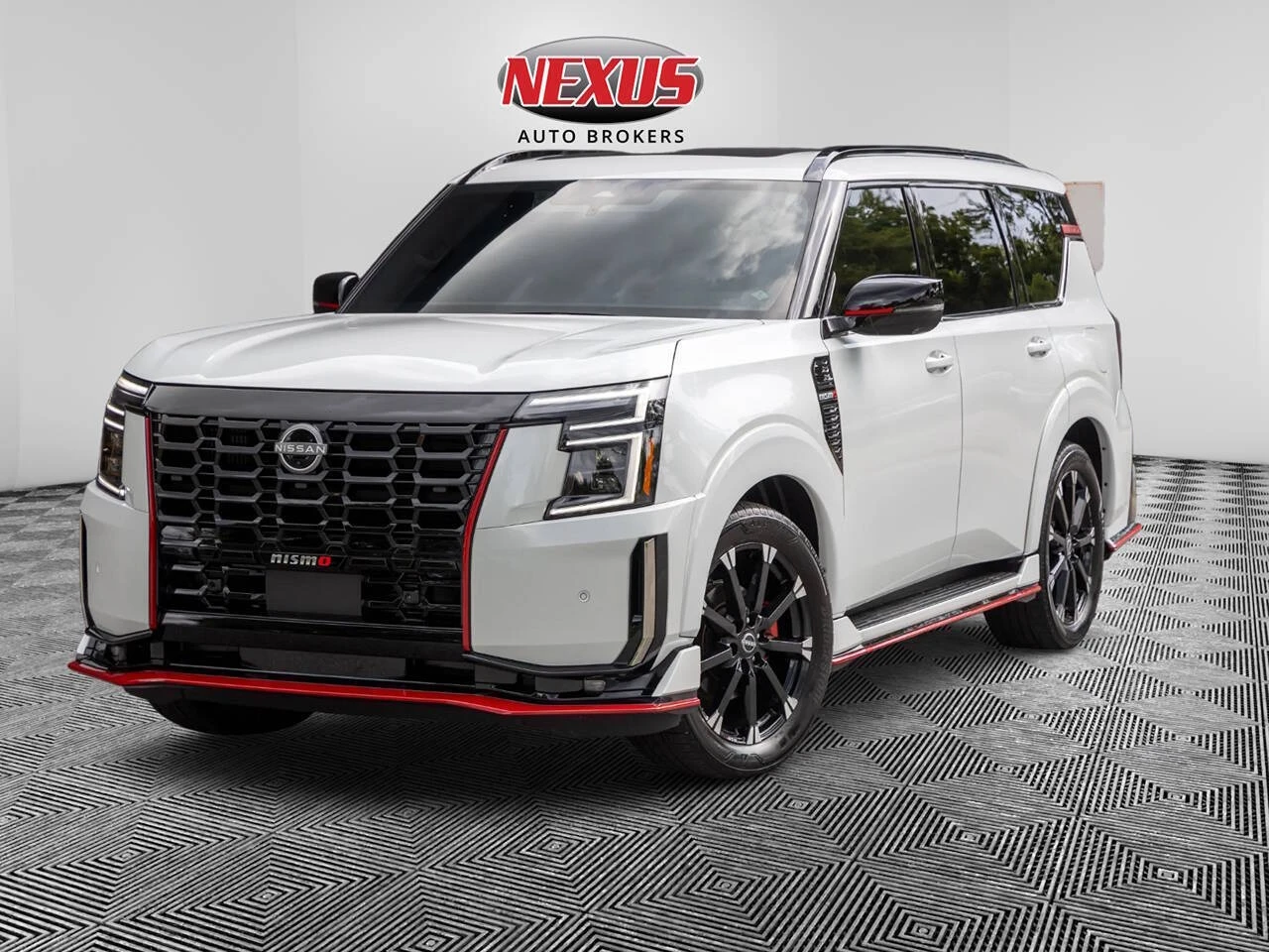 Nissan Armada NISMO 4x4, снимка 2 - Автомобили и джипове - 55907570
