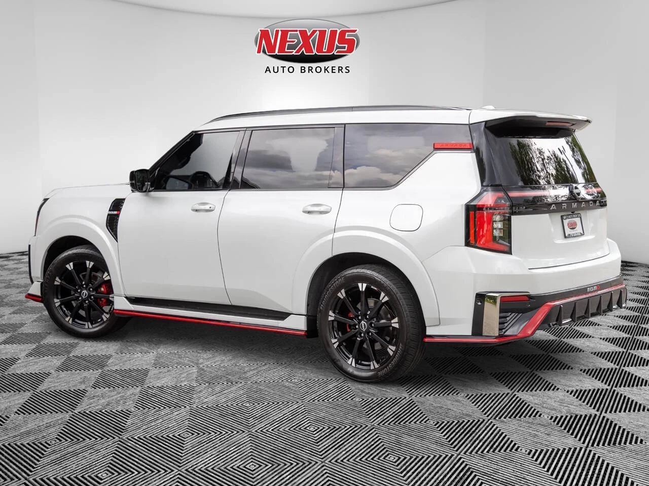 Nissan Armada NISMO 4x4, снимка 6 - Автомобили и джипове - 55907570