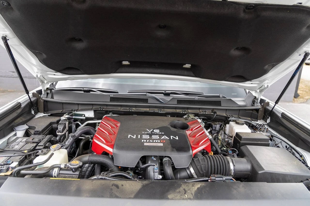 Nissan Armada NISMO 4x4, снимка 17 - Автомобили и джипове - 55907570