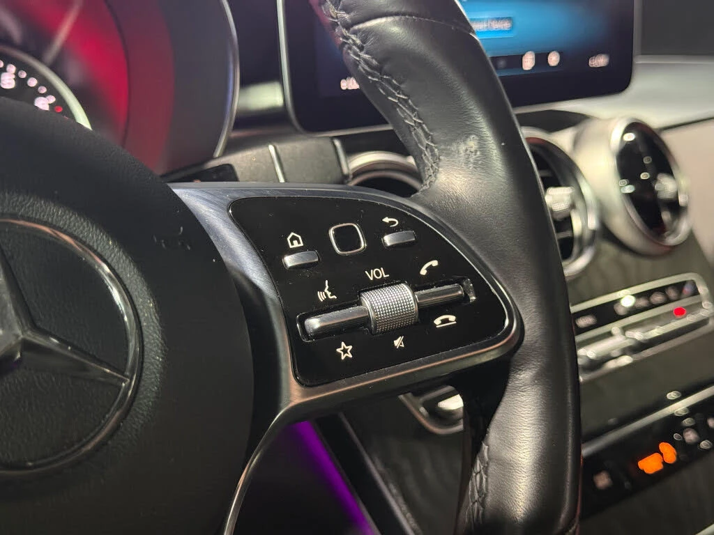 Mercedes-Benz GLC 300 COUPE* 4MATIC* AMG* DISTRONIC* ПАНО* КРАЙНА ЦЕНА, снимка 11 - Автомобили и джипове - 55942204