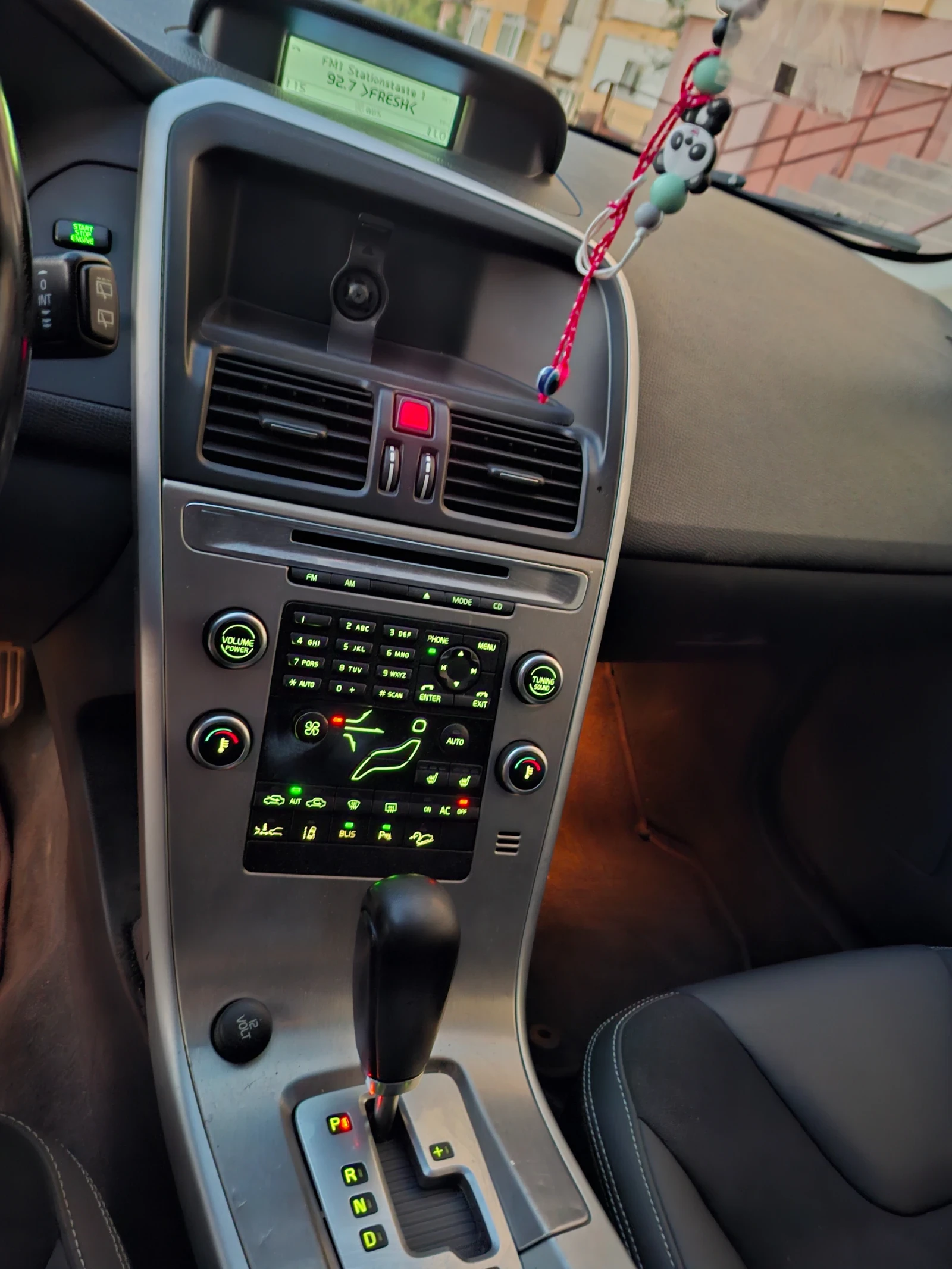 Volvo XC60 D5 | Mobile.bg � ����������� 6