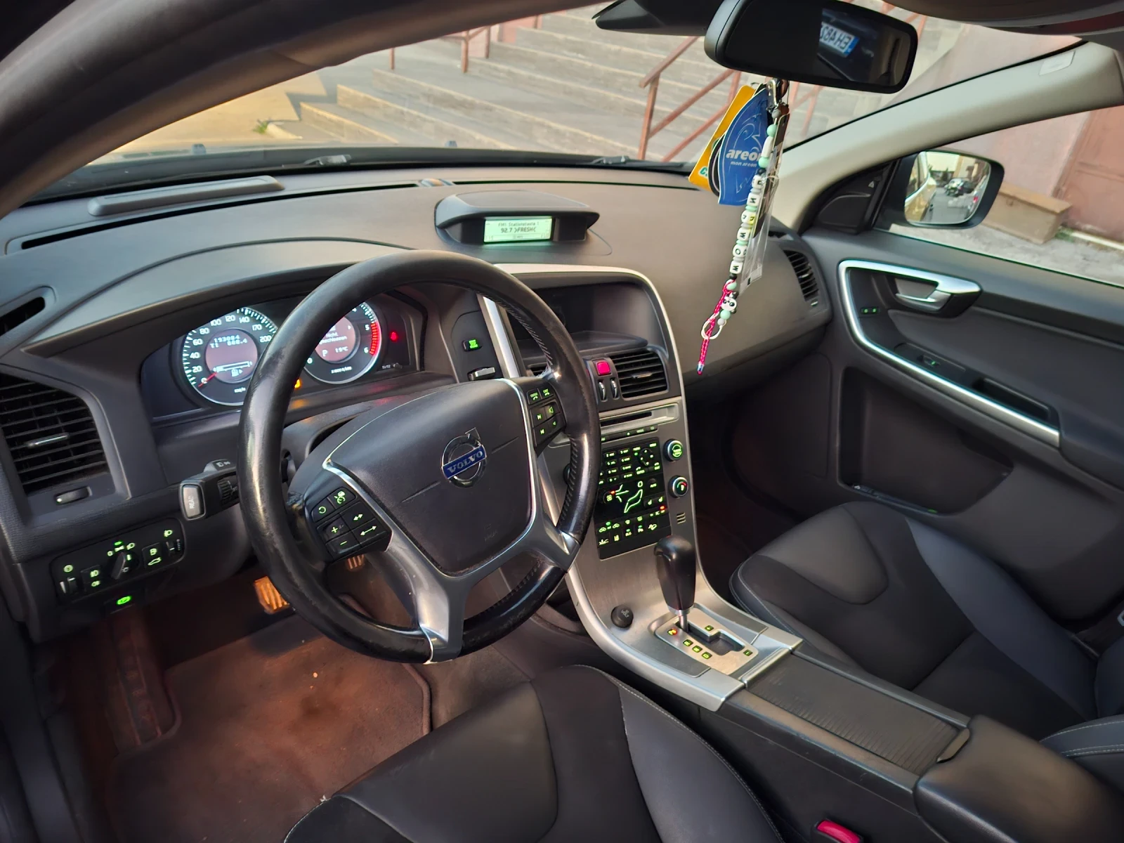 Volvo XC60 D5 | Mobile.bg � ����������� 8
