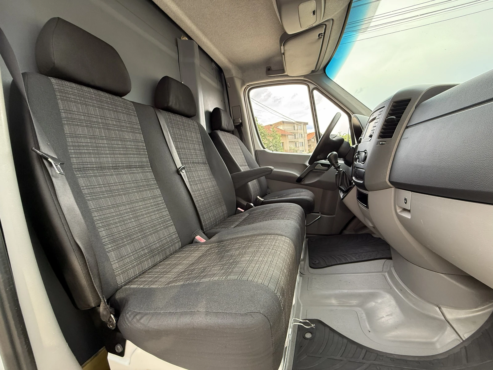 Mercedes-Benz 313 ХЛАДИЛЕН-2.2d-МИНУСОВ-ПЛЮСОВ, снимка 12 - Бусове и автобуси - 54864648