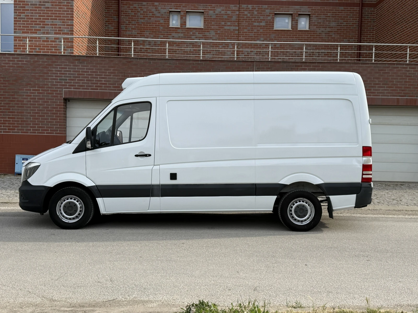 Mercedes-Benz 313 ХЛАДИЛЕН-2.2d-МИНУСОВ-ПЛЮСОВ, снимка 8 - Бусове и автобуси - 54864648