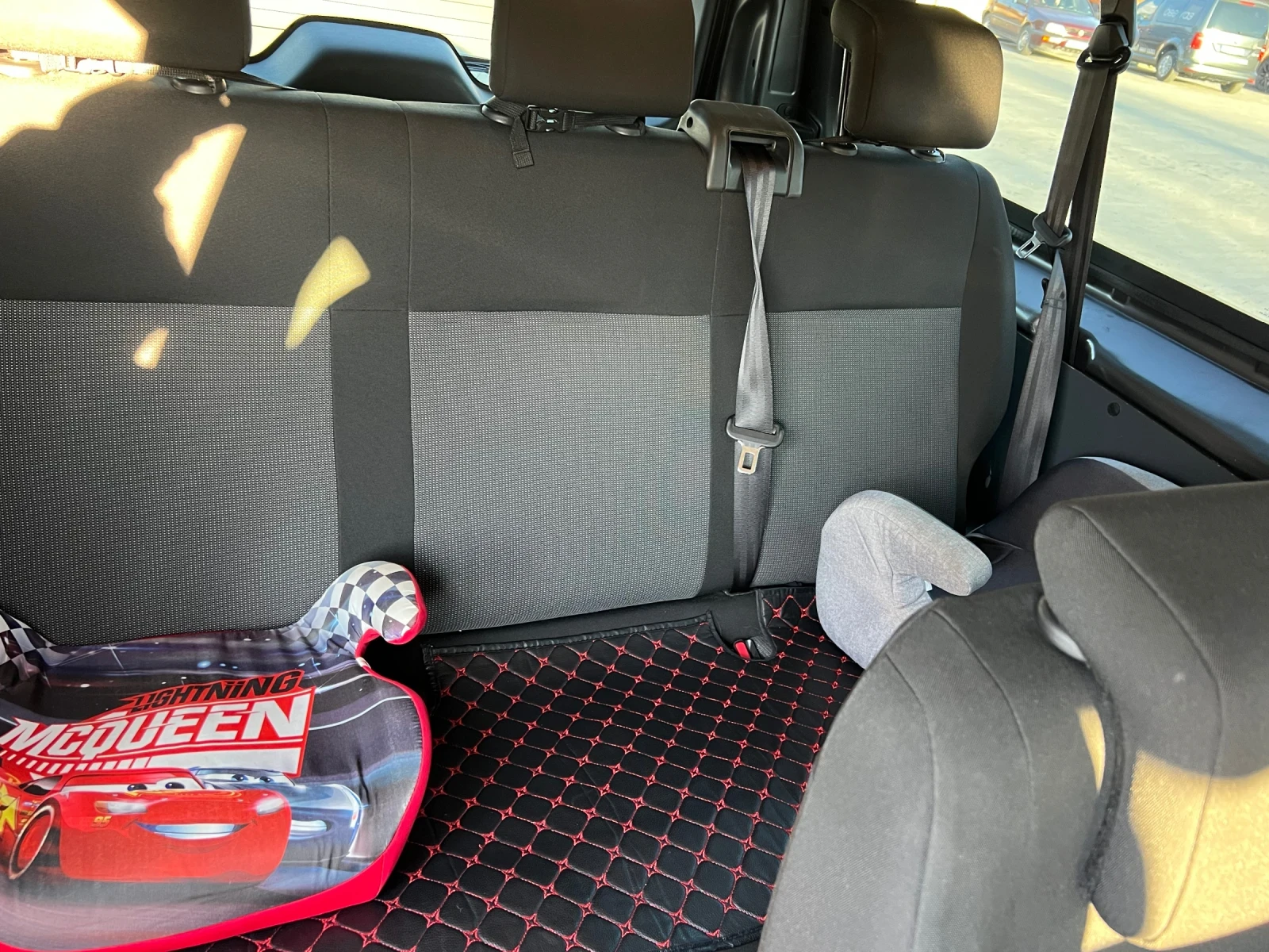 Opel Vivaro, снимка 8 - Бусове и автобуси - 54973364