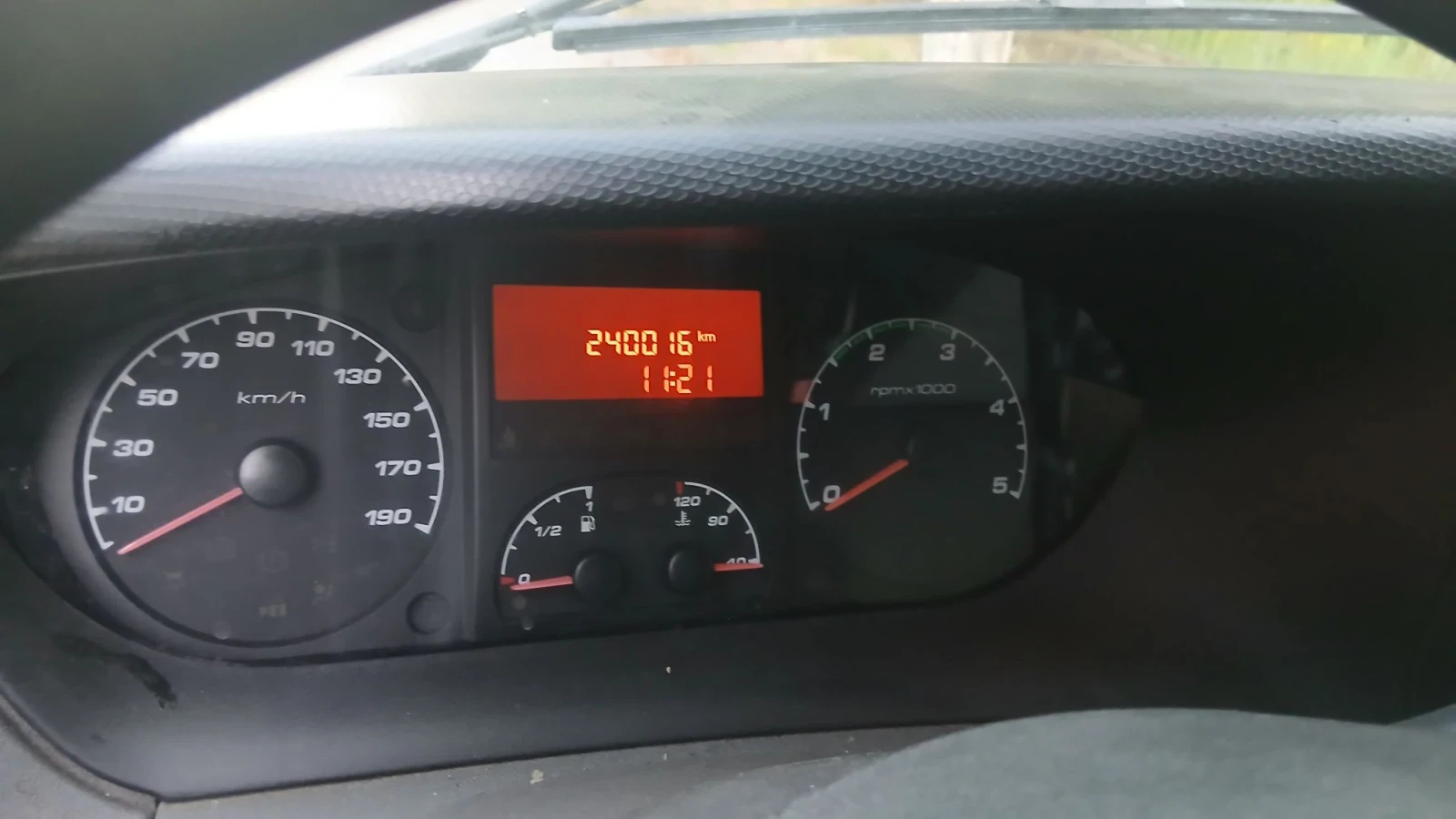 Iveco Daily 35C17, снимка 10 - Бусове и автобуси - 56298255