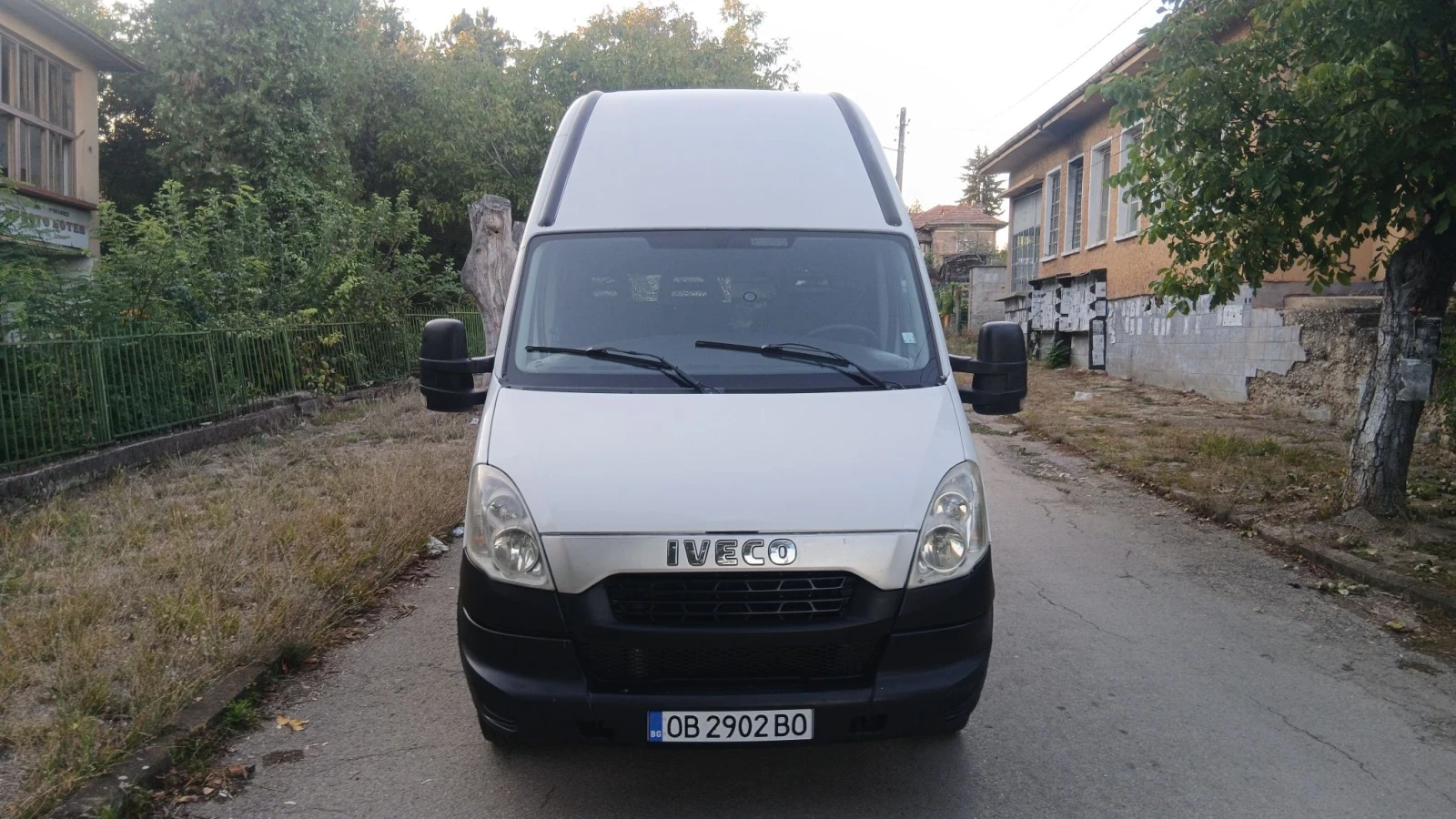 Iveco Daily 35C17, снимка 2 - Бусове и автобуси - 56298255