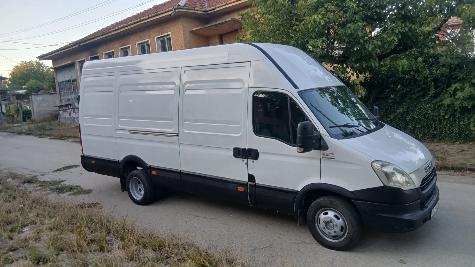 Iveco Daily 35C17, снимка 4 - Бусове и автобуси - 56298255