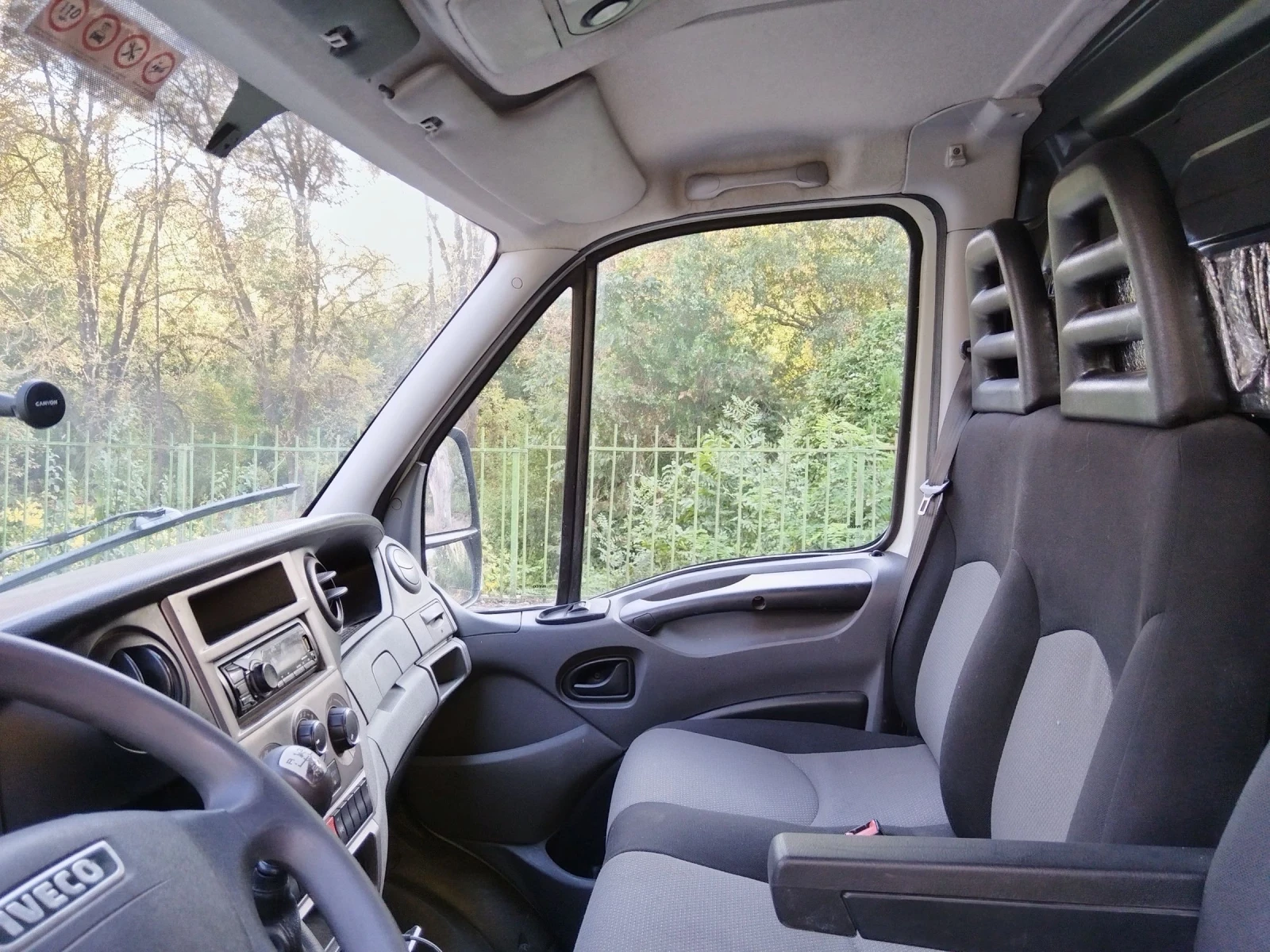 Iveco Daily 35C17, снимка 10 - Бусове и автобуси - 56298255