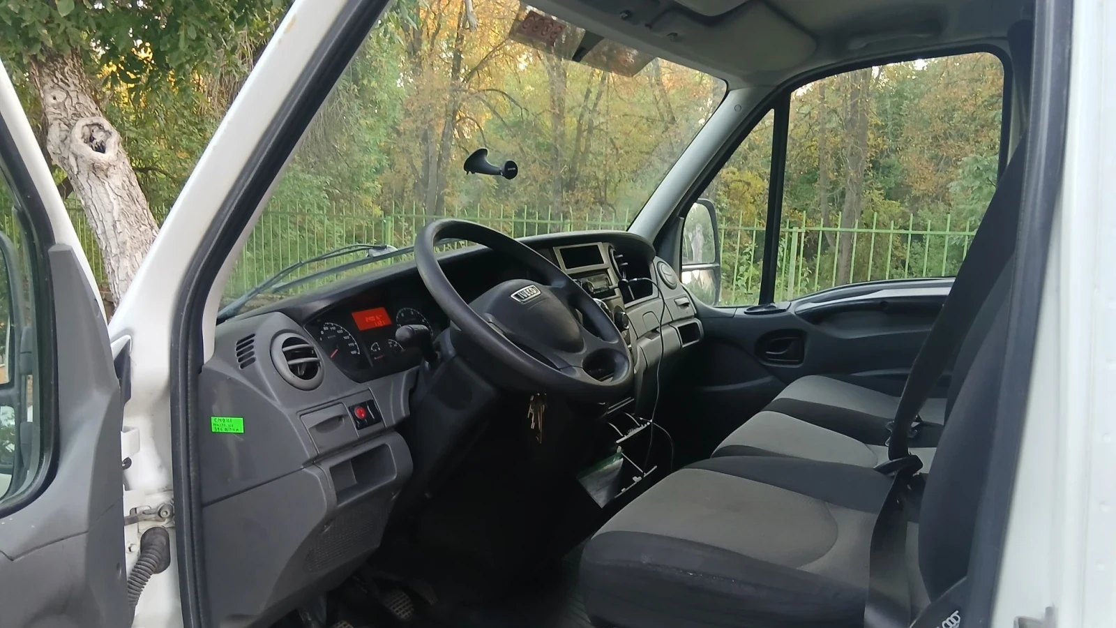 Iveco Daily 35C17, снимка 9 - Бусове и автобуси - 56298255