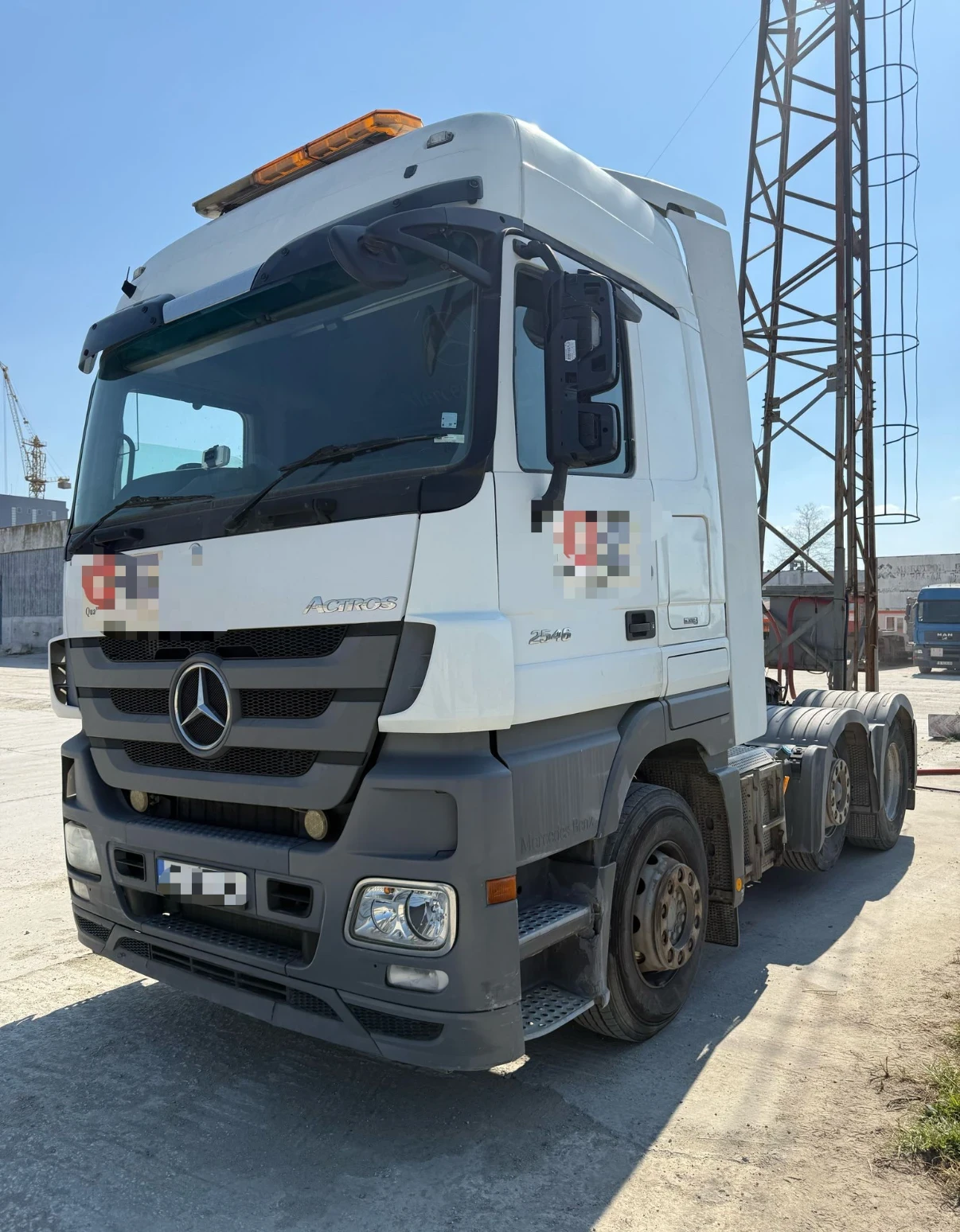 Mercedes-Benz Actros  - изображение 4