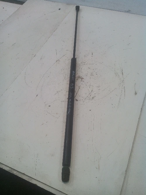 Амортисьор преден капак Фолксваген Пасат Б5