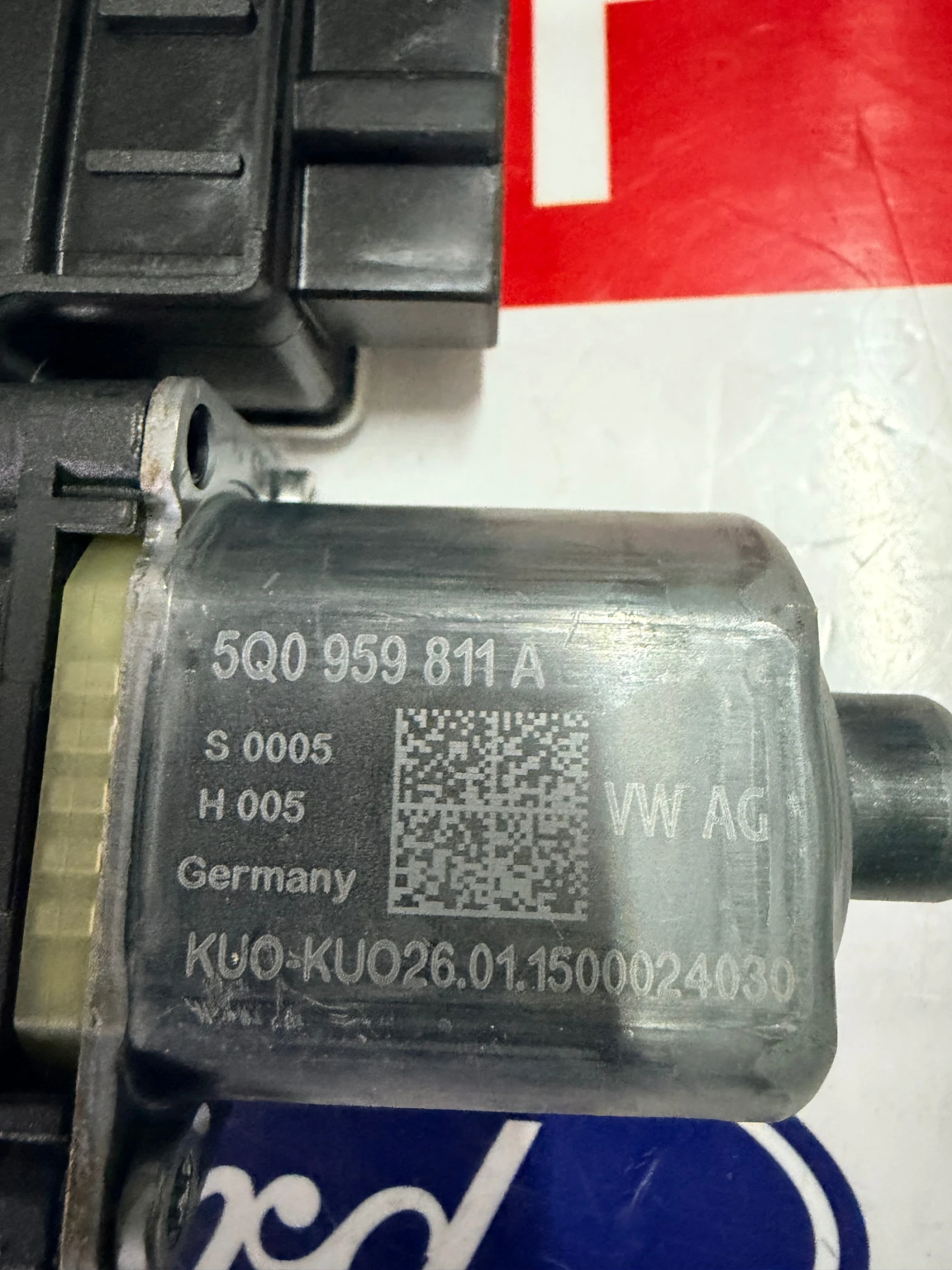 5Q0959811A ������� ��.������ ������ ����� SKODA VW 5Q0 959 811 A | Mobile.bg � ����������� 2