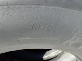 Гуми, снимка 9