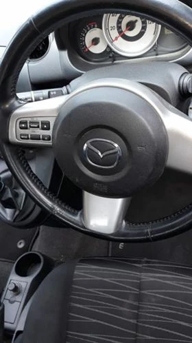 Mazda 2 1.3 Benzin, снимка 5