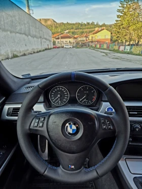 BMW 320, снимка 10