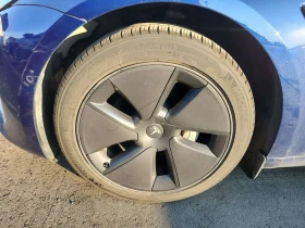 Tesla Model 3 * RWD * CARFAX * ОПЦИЯ ЗА ФИНАНСИРАНЕ, снимка 6