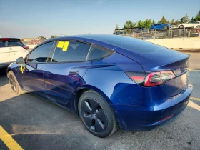Tesla Model 3 * RWD * CARFAX * ОПЦИЯ ЗА ФИНАНСИРАНЕ, снимка 4