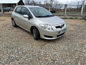 Toyota Auris 1.4D4D, снимка 1