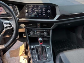 VW Jetta 2.0L DSG / ОБДУХВАНЕ / ПАНОРАМА / ЕЛ.СЕДАЛКИ  | Auto.bg — изображение 9