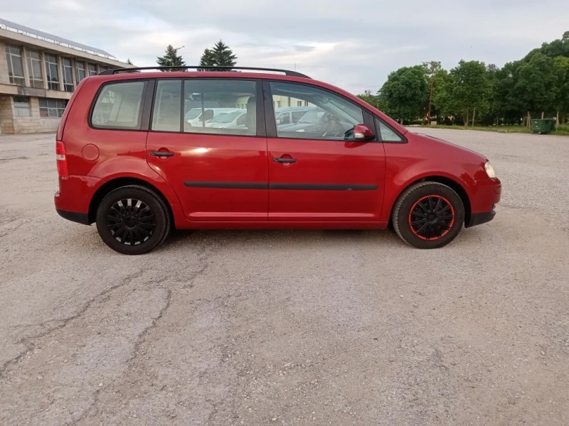 VW Touran 1.6i KLIMA, снимка 7 - Автомобили и джипове - 45735422