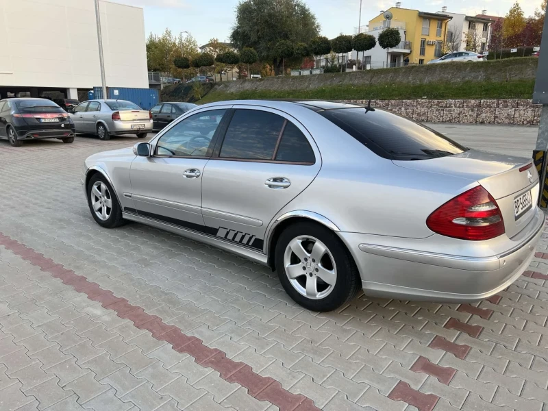 Mercedes-Benz E 270 PANORAMA* NAVI* ПОДГРЕВ, снимка 5 - Автомобили и джипове - 48835011