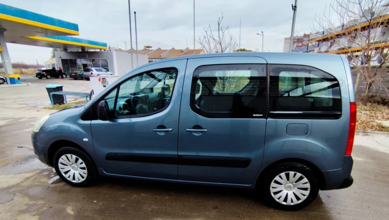 Citroen Berlingo 1.6i 109 GAZ Lux, снимка 1 - Автомобили и джипове - 49213230