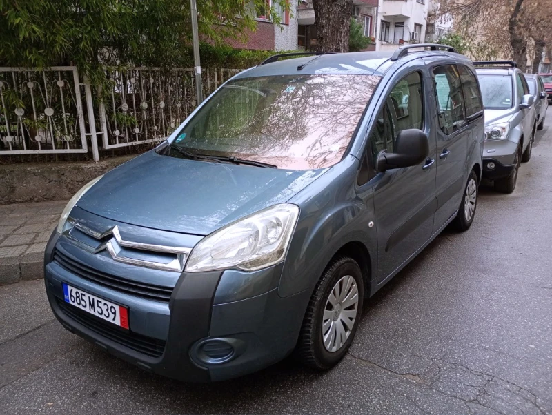 Citroen Berlingo 1.6i 109 GAZ Lux, снимка 2 - Автомобили и джипове - 49213230