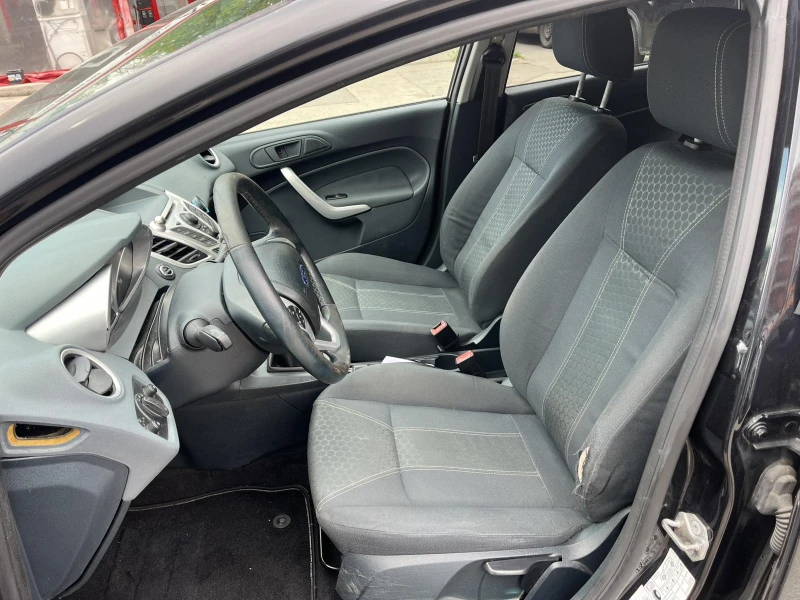Ford Fiesta 1.4 DISEL, снимка 15 - Автомобили и джипове - 49991299