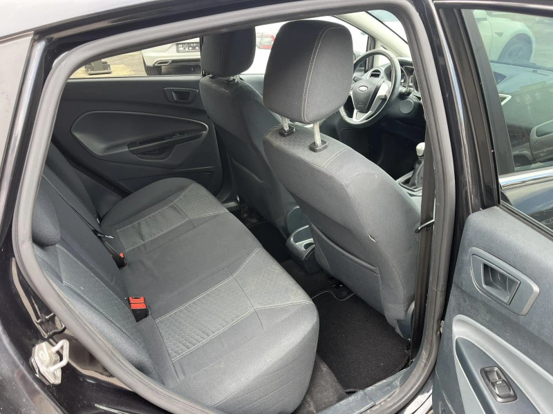 Ford Fiesta 1.4 DISEL, снимка 12 - Автомобили и джипове - 49991299