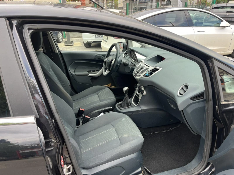 Ford Fiesta 1.4 DISEL, снимка 16 - Автомобили и джипове - 49991299