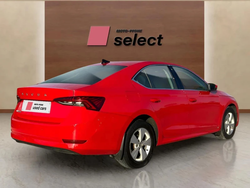 Skoda Octavia 2.0 TDI, снимка 7 - Автомобили и джипове - 53145569