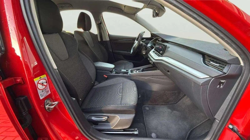 Skoda Octavia 2.0 TDI, снимка 12 - Автомобили и джипове - 53145569