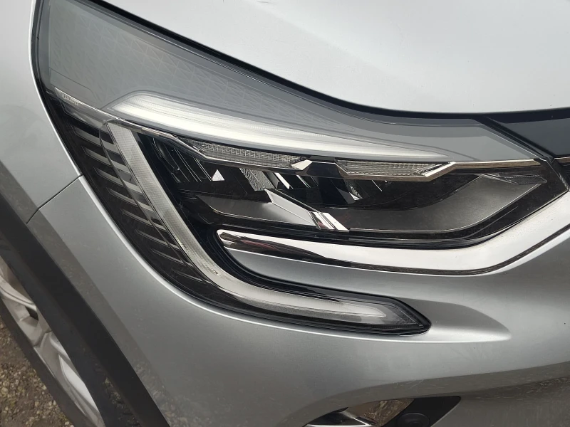 Renault Captur 1.0 TCE LPG, снимка 8 - Автомобили и джипове - 53201786