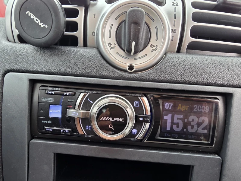 Smart Fortwo 1.0i. 70k.c, снимка 13 - Автомобили и джипове - 53207506