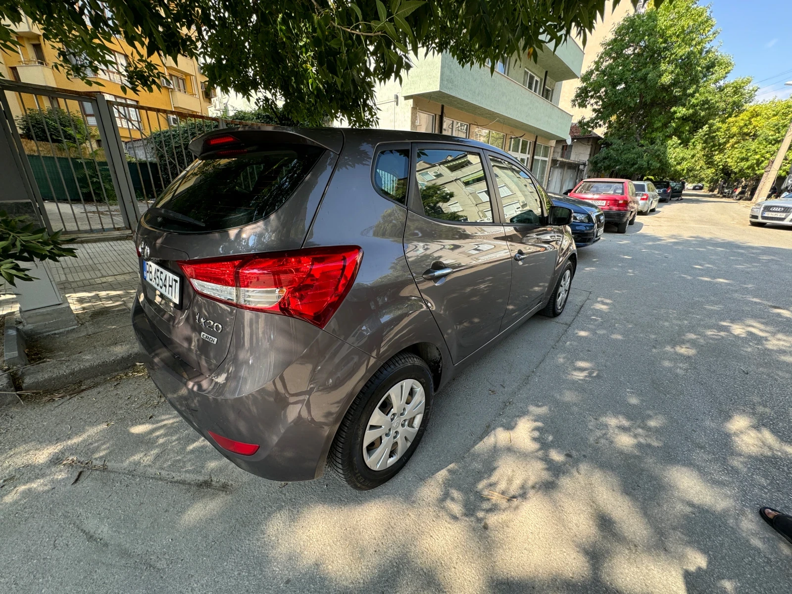 Hyundai Ix20 1.4 - изображение 7