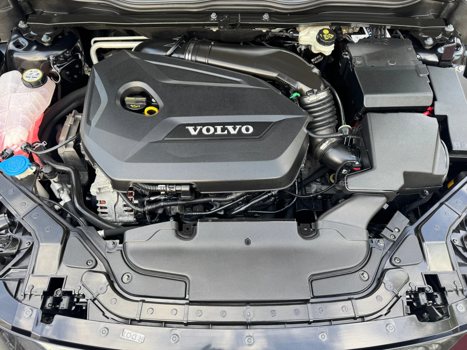 Volvo V40 Cross Country T4 FULL   ТОП СЪСТОЯНИЕ   - изображение 9