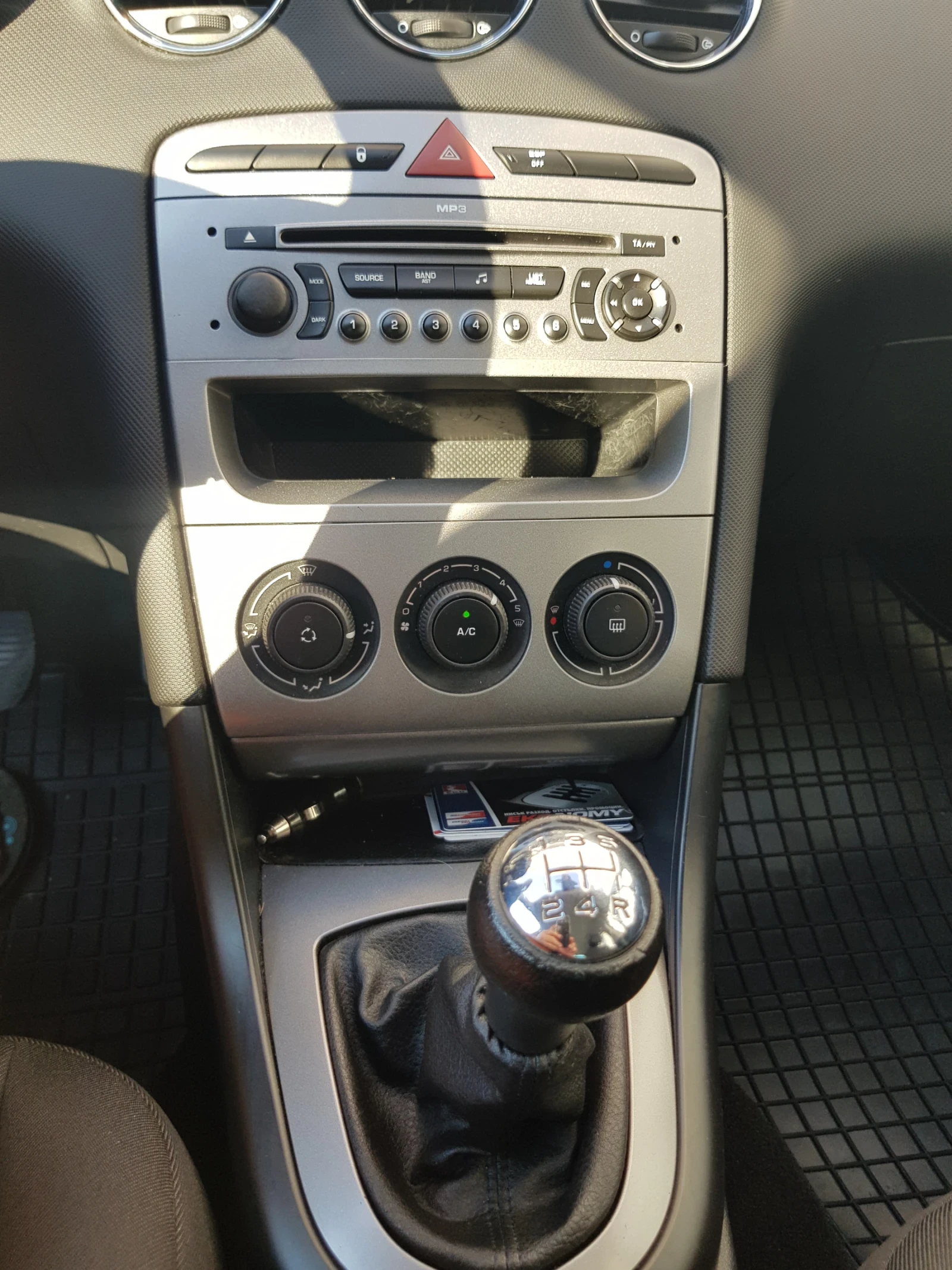 Peugeot 308 1.6HDI - изображение 2